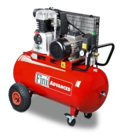 FINI Kolbenkompressor MK 113-90-4 Fahrbar 3 KW 90l Kesselvolumen 400V