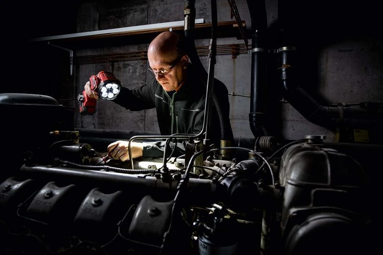 Flex Akku-Flutlicht Handlampe 12,0 / 18,0 V WL 2800 18.0 504.637 10 Flex Akku-Flutlicht Handlampe 12,0 / 18,0 V WL 2800 18.0 504.637 – Bild 10