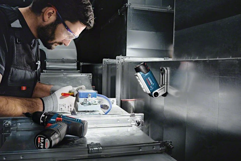 Bosch Akku Lampe GLI 12V-330 06014A0000 8 Bosch Akku Lampe GLI 12V-330 06014A0000 – Bild 8