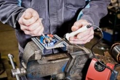 SCANGRIP MAGNEFIX PUF Geriffelte Schutzbacken Aus Polyurethan 140mm - 06.4140 8 SCANGRIP MAGNEFIX PUF Geriffelte Schutzbacken Aus Polyurethan 140mm - 06.4140 -Werkzeug Günstiges Geschäft Scangrip 06 4150 5 1